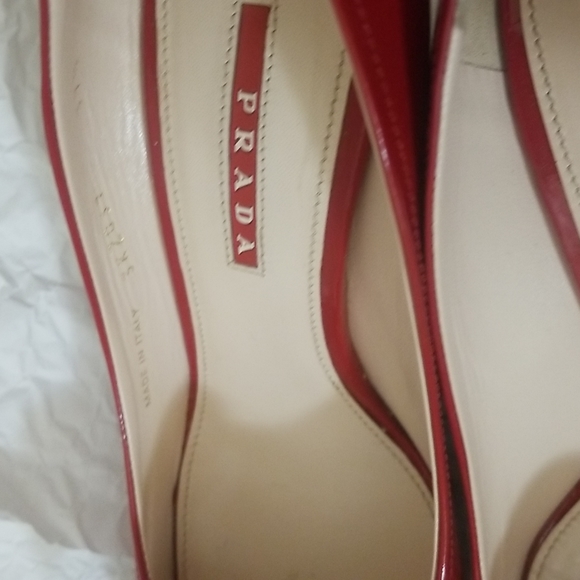 PRADA patent leather peep toe bow wedges. Worn 2x. - Picture 5 of 8